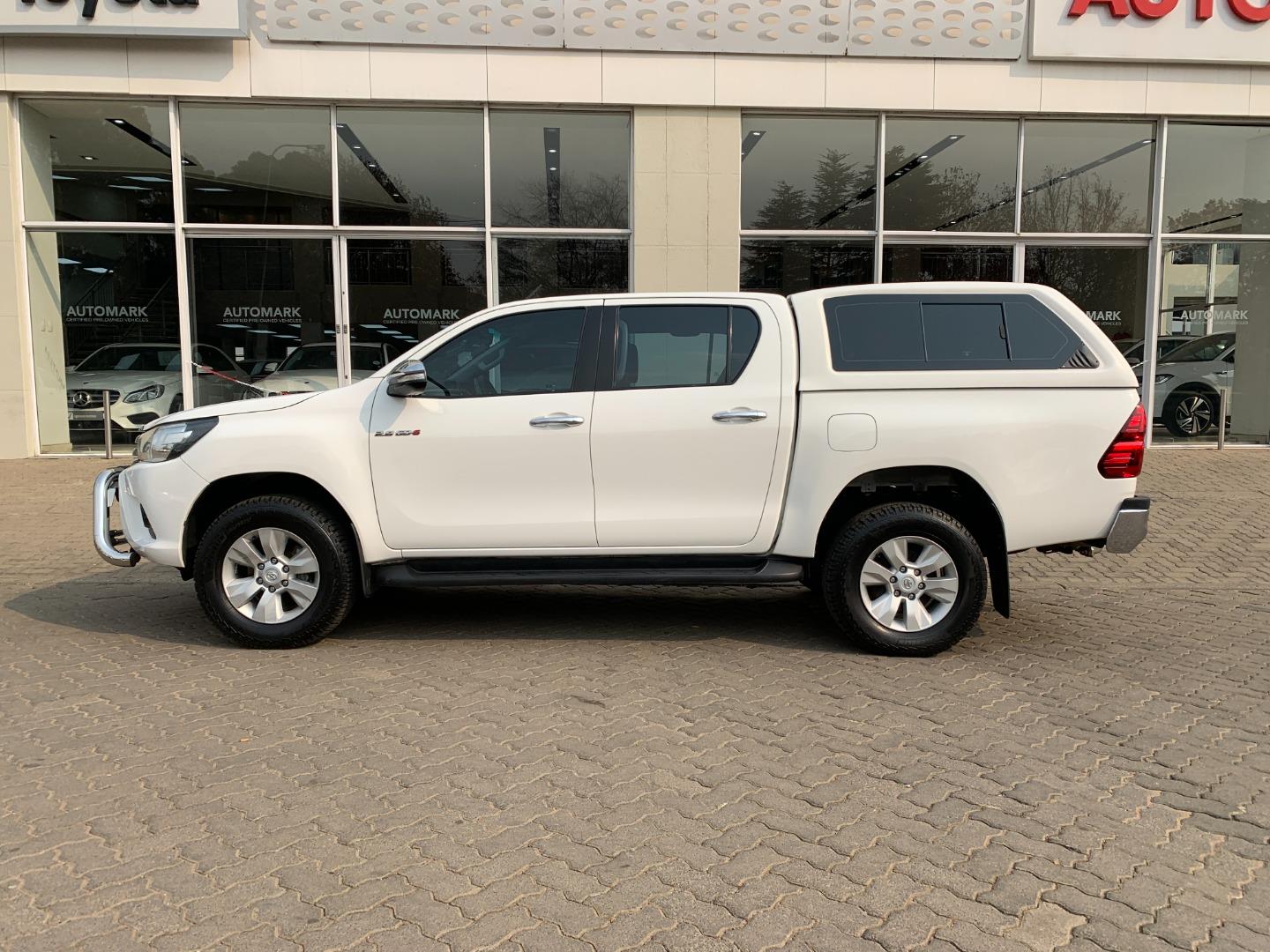 Used Toyota Hilux 2016 for sale