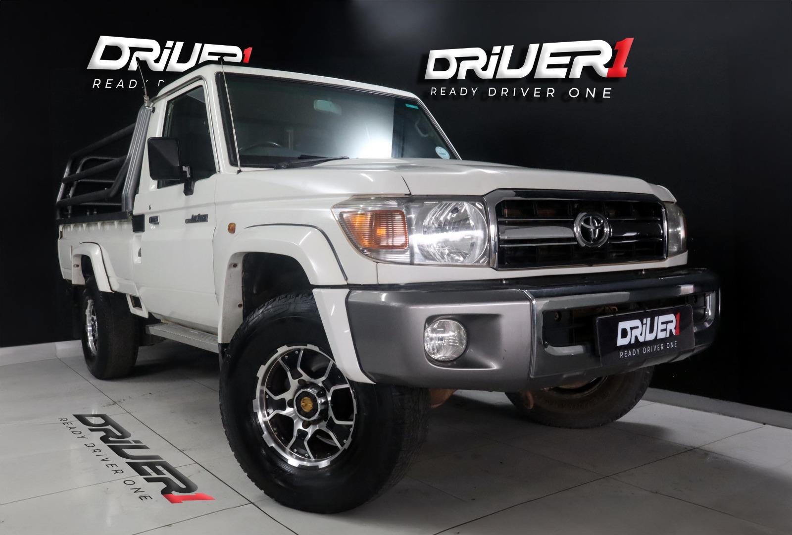 2016 Toyota Land Cruiser 79 4.0 Pick-Up for sale - 345593