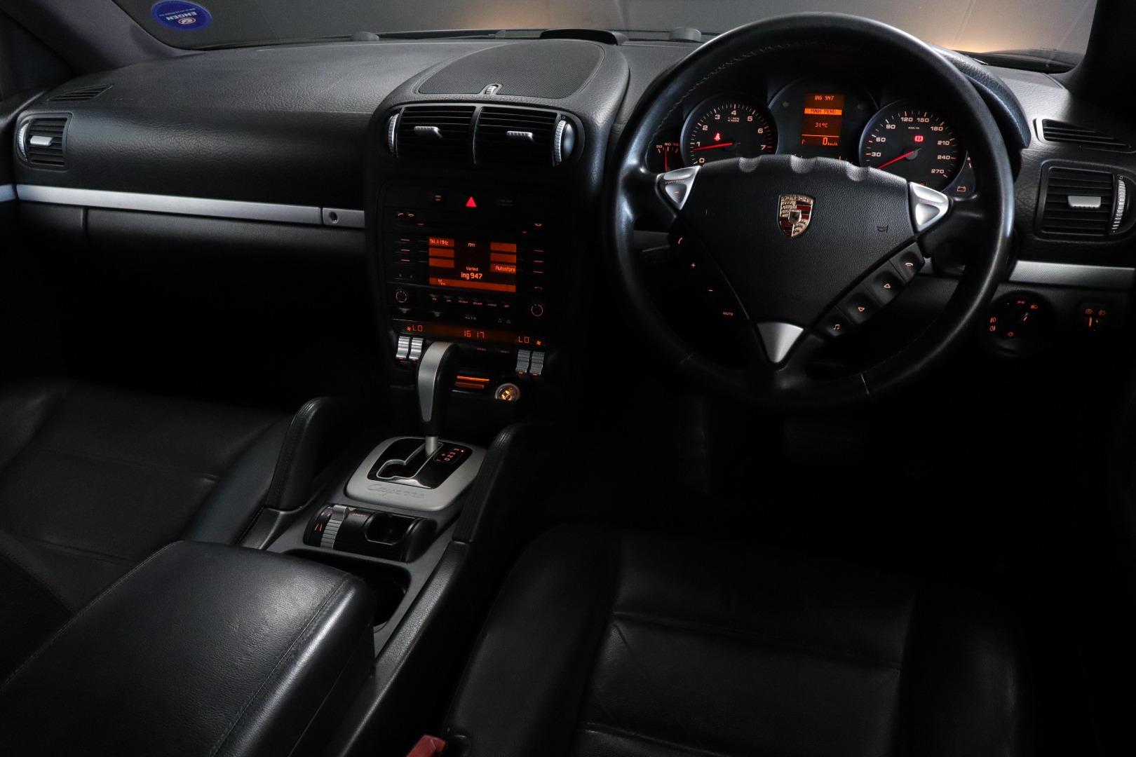 Porsche Cayenne 2009 3.2 for sale