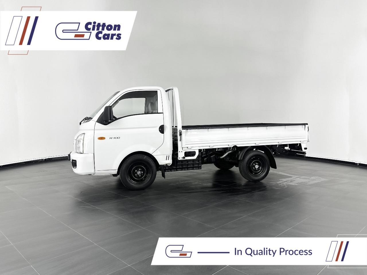 Hyundai H100 2.6 D Euro II Dropside Aircon