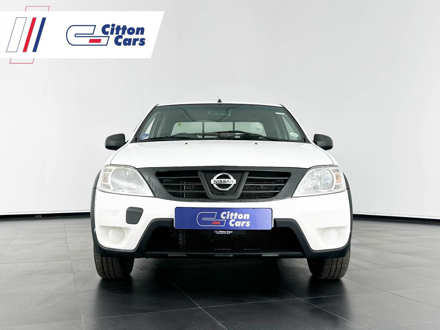 Nissan NP200 1.6 S (16V) Dual Airbags
