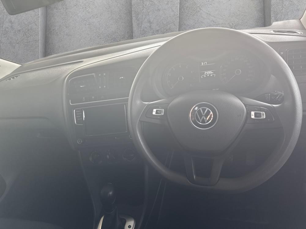 Volkswagen Polo Vivo Hatch 1.6 Comfortline Tiptronic