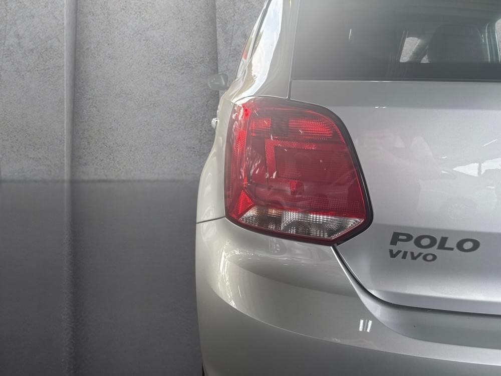 Volkswagen Polo Vivo Hatch 1.6 Comfortline Tiptronic