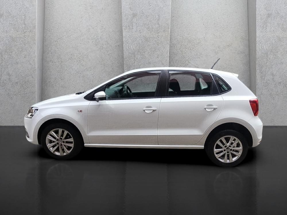 Volkswagen Polo Vivo Hatch 1.6 Comfortline Tiptronic