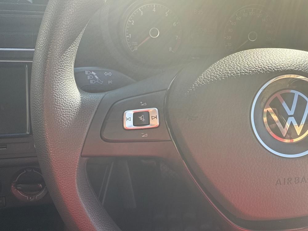 Volkswagen Polo Vivo Hatch 1.6 Comfortline Tiptronic