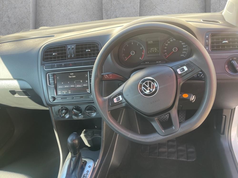Volkswagen Polo Vivo Hatch 1.6 Comfortline Tiptronic