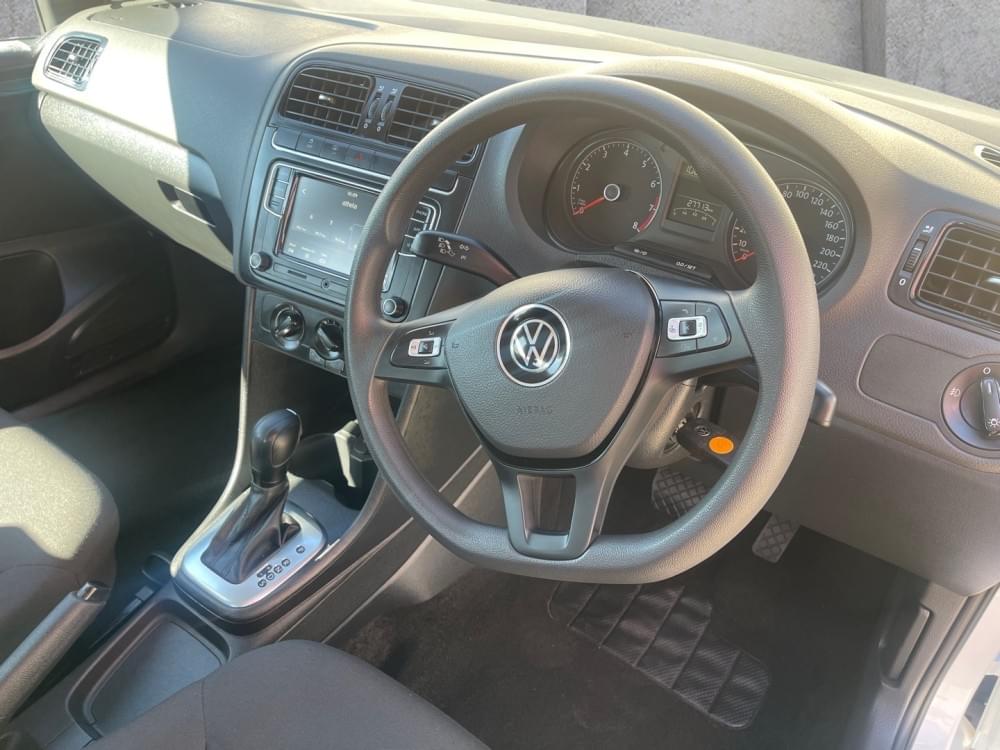 Volkswagen Polo Vivo Hatch 1.6 Comfortline Tiptronic
