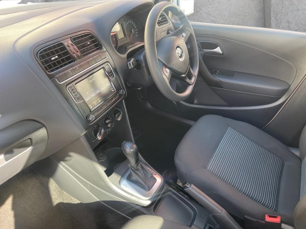 Volkswagen Polo Vivo Hatch 1.6 Comfortline Tiptronic