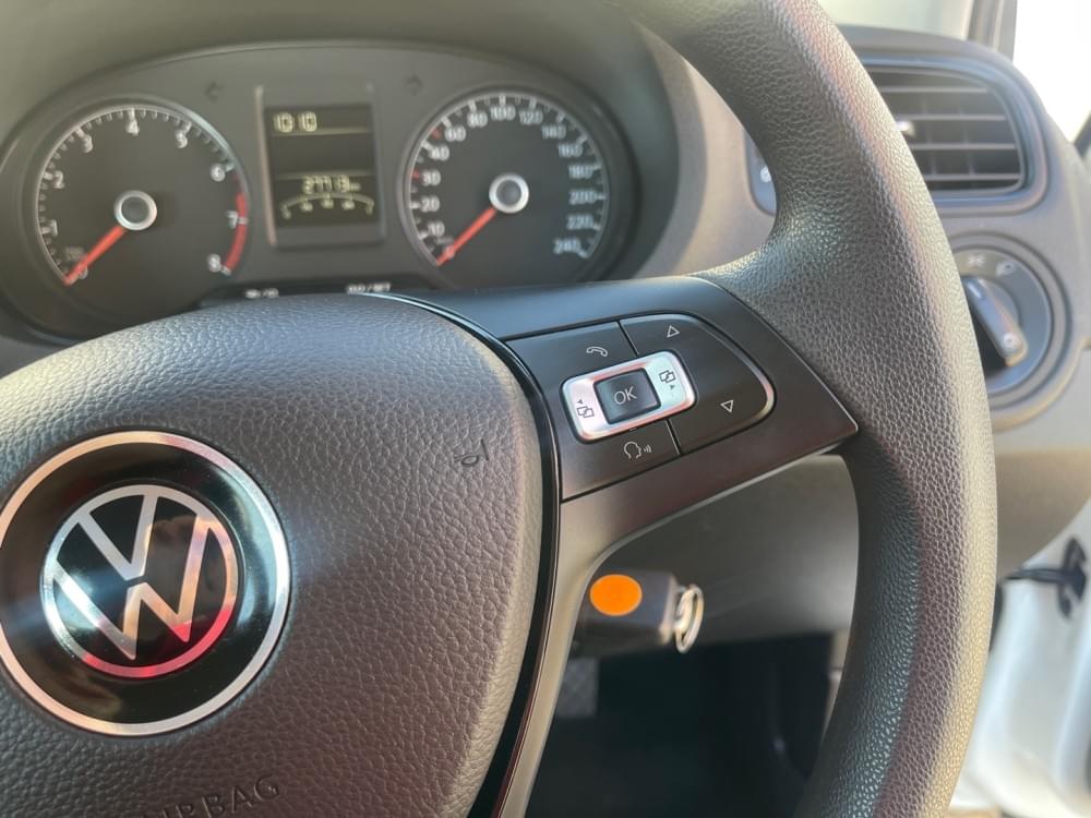Volkswagen Polo Vivo Hatch 1.6 Comfortline Tiptronic