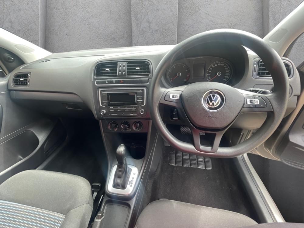 Volkswagen Polo Vivo Hatch 1.6 Comfortline Tiptronic