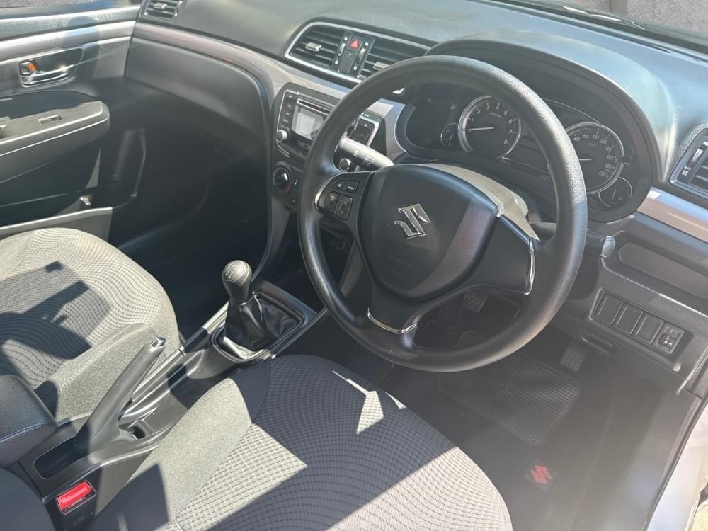 Suzuki Ciaz 1.5 Gl