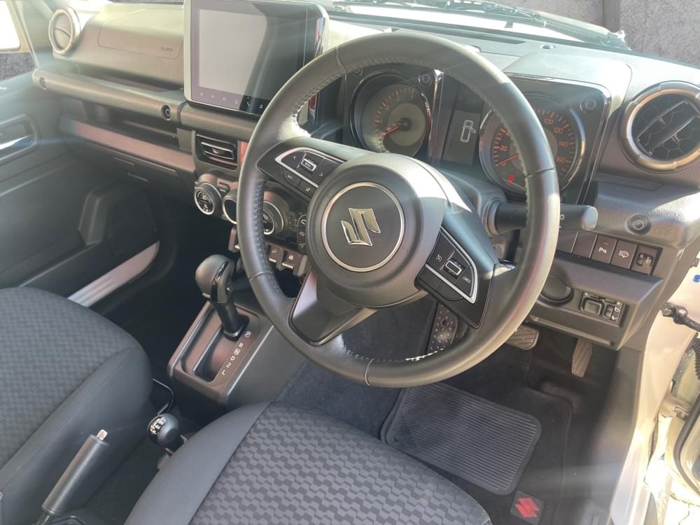 Suzuki Jimny 1.5 Glx At