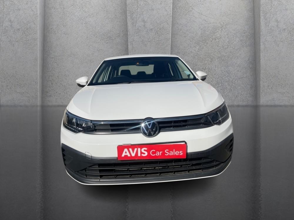 Volkswagen Polo Sedan 1.6 Base