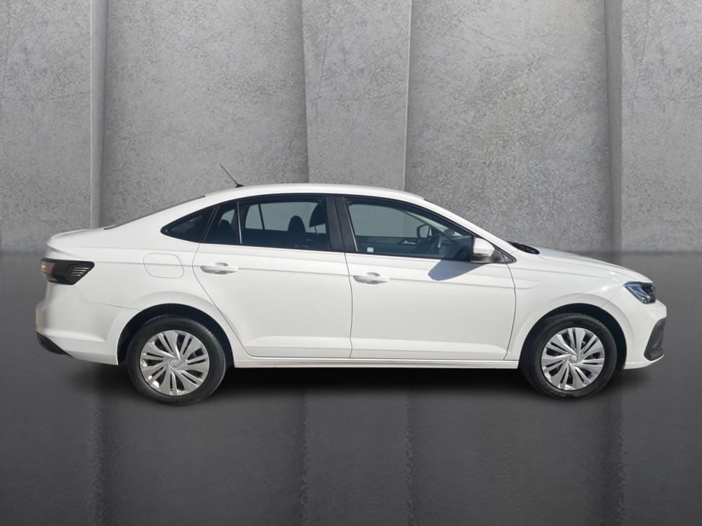 Volkswagen Polo Sedan 1.6 Base