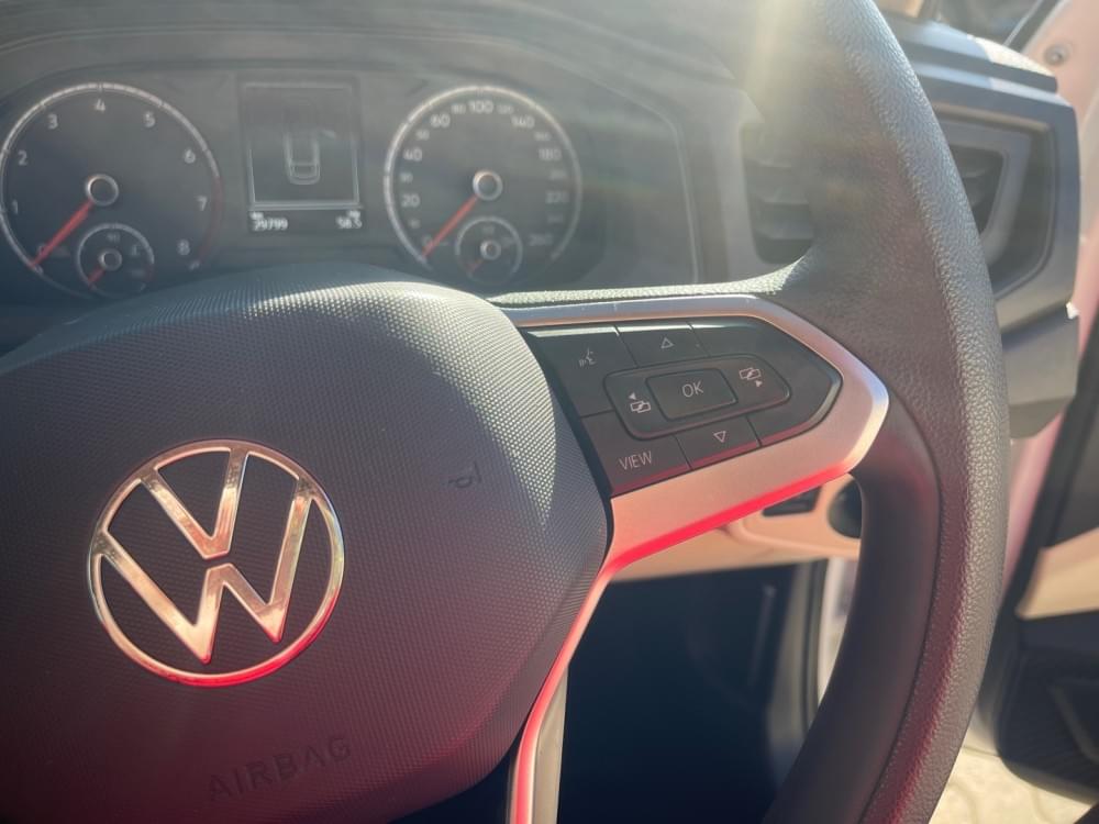 Volkswagen Polo Sedan 1.6 Base